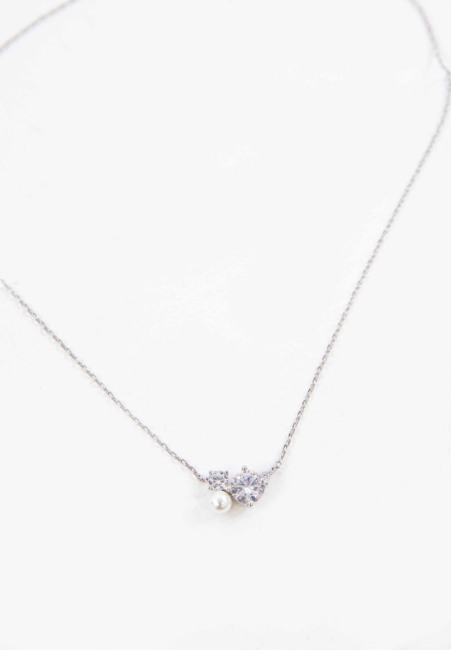 Round Cluster Charm Necklace | Silver