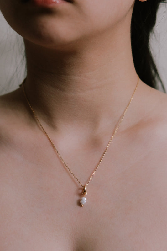 Pearl Charm Necklace | Gold