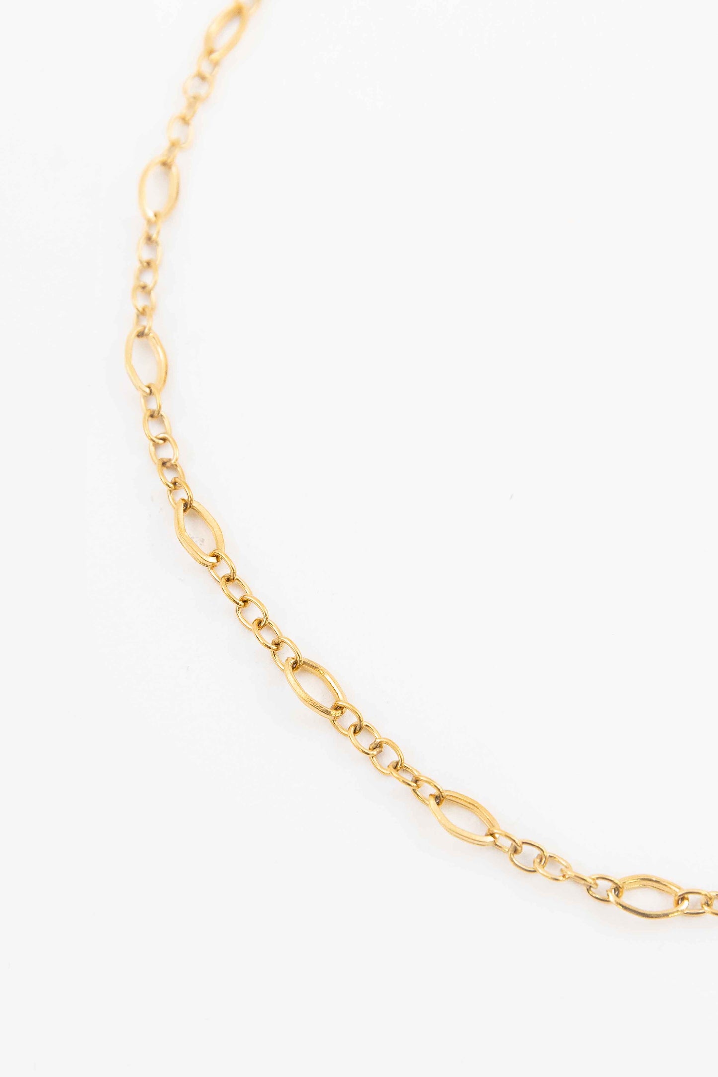 Spaced Oval Link Necklace | Gold