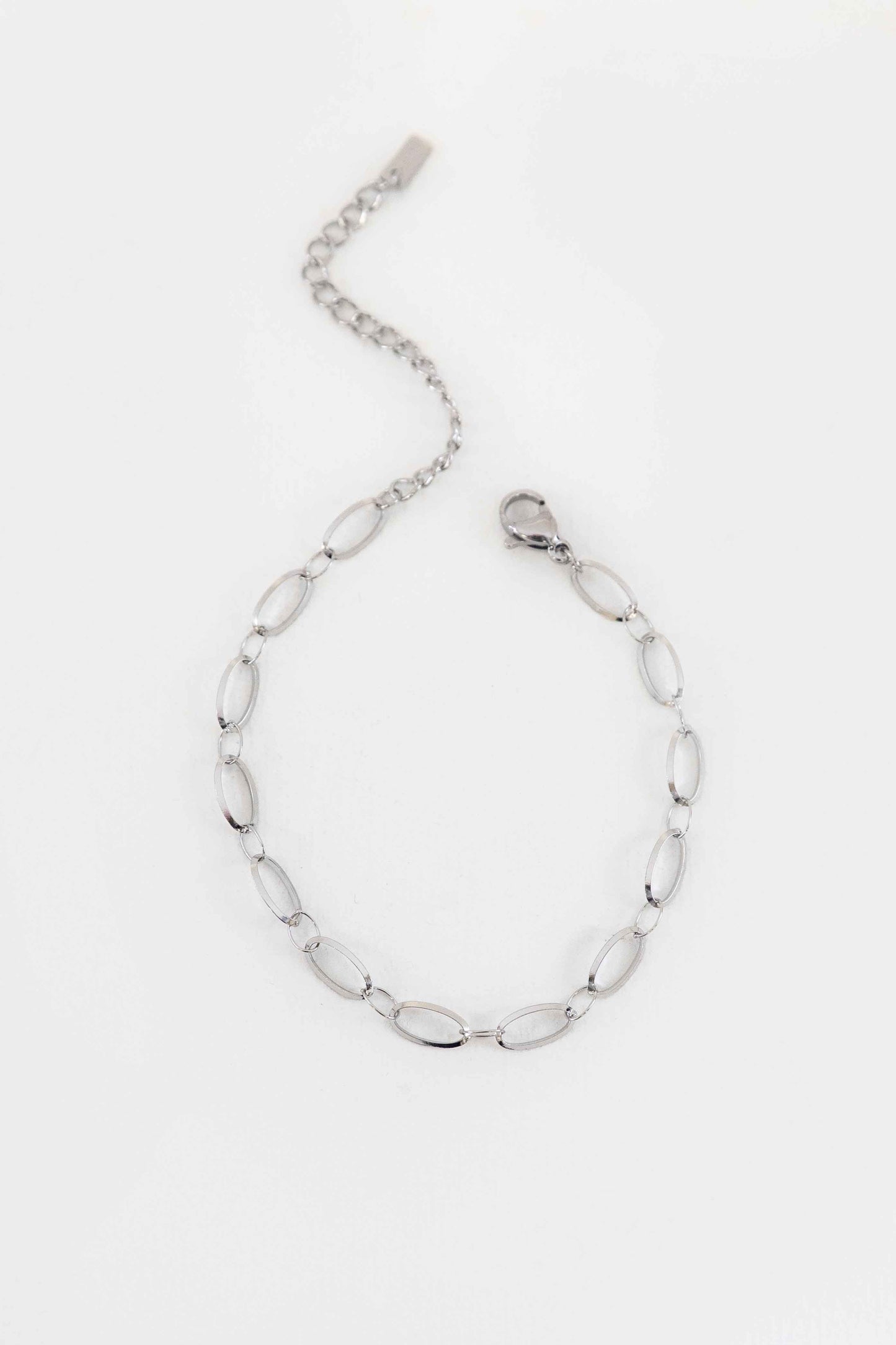 Delicate Oval Link Chain Bracelet | Silver