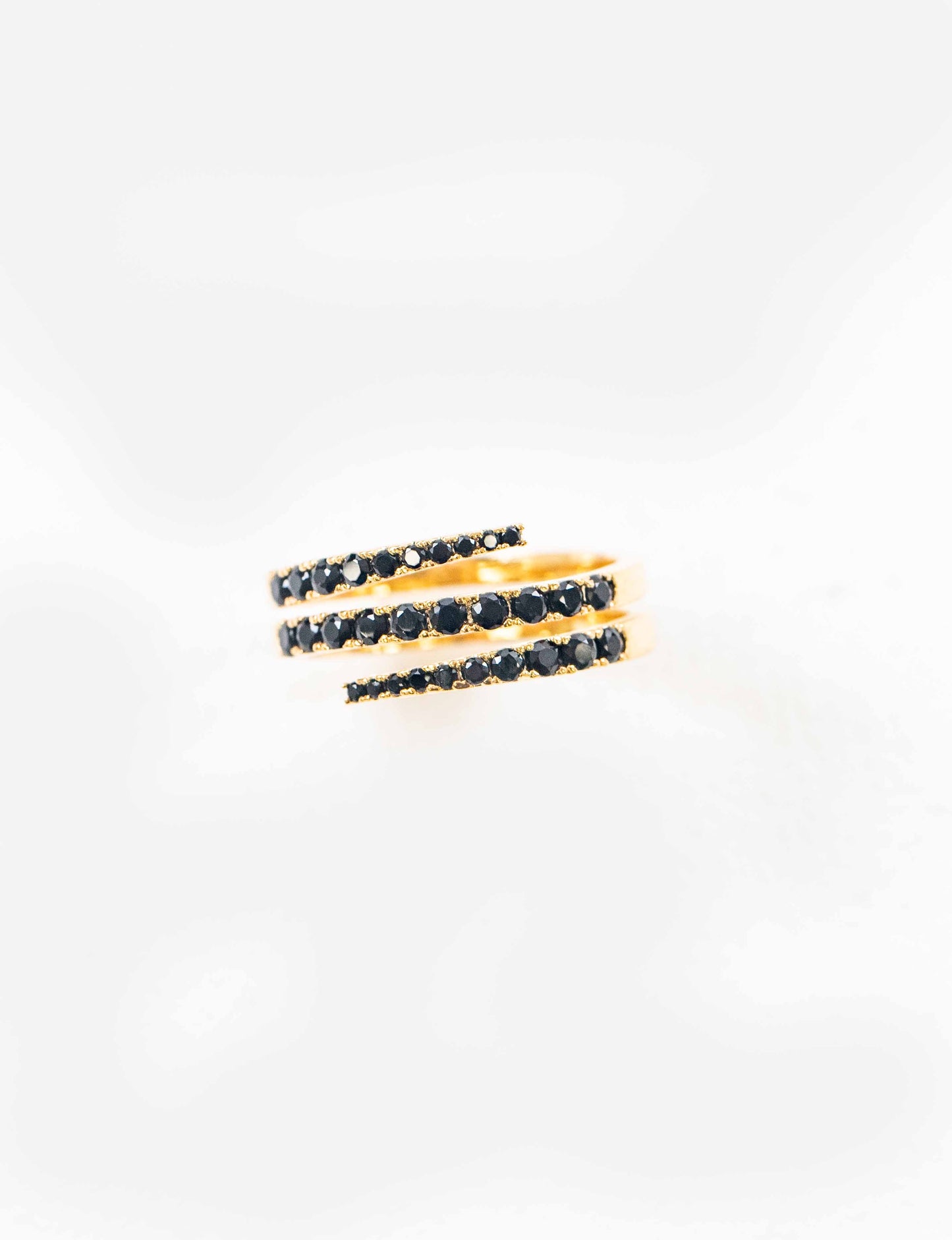 Stone Twist Adjustable Ring | Black