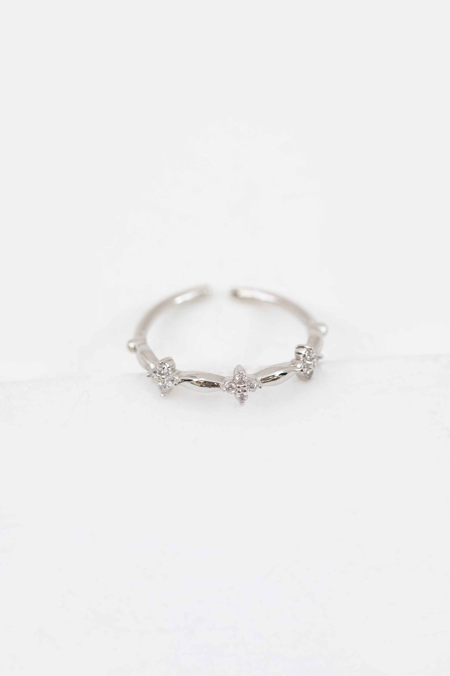 Flower Stone Adjustable Ring | Silver