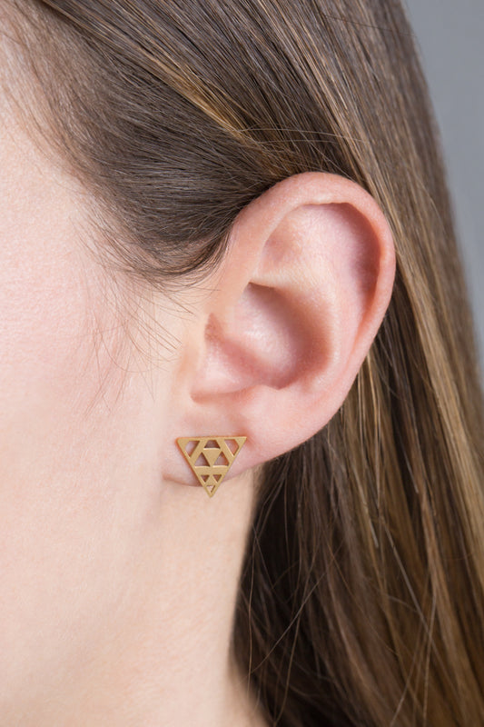 Aesop Triangle Earrings | Gold (14K)