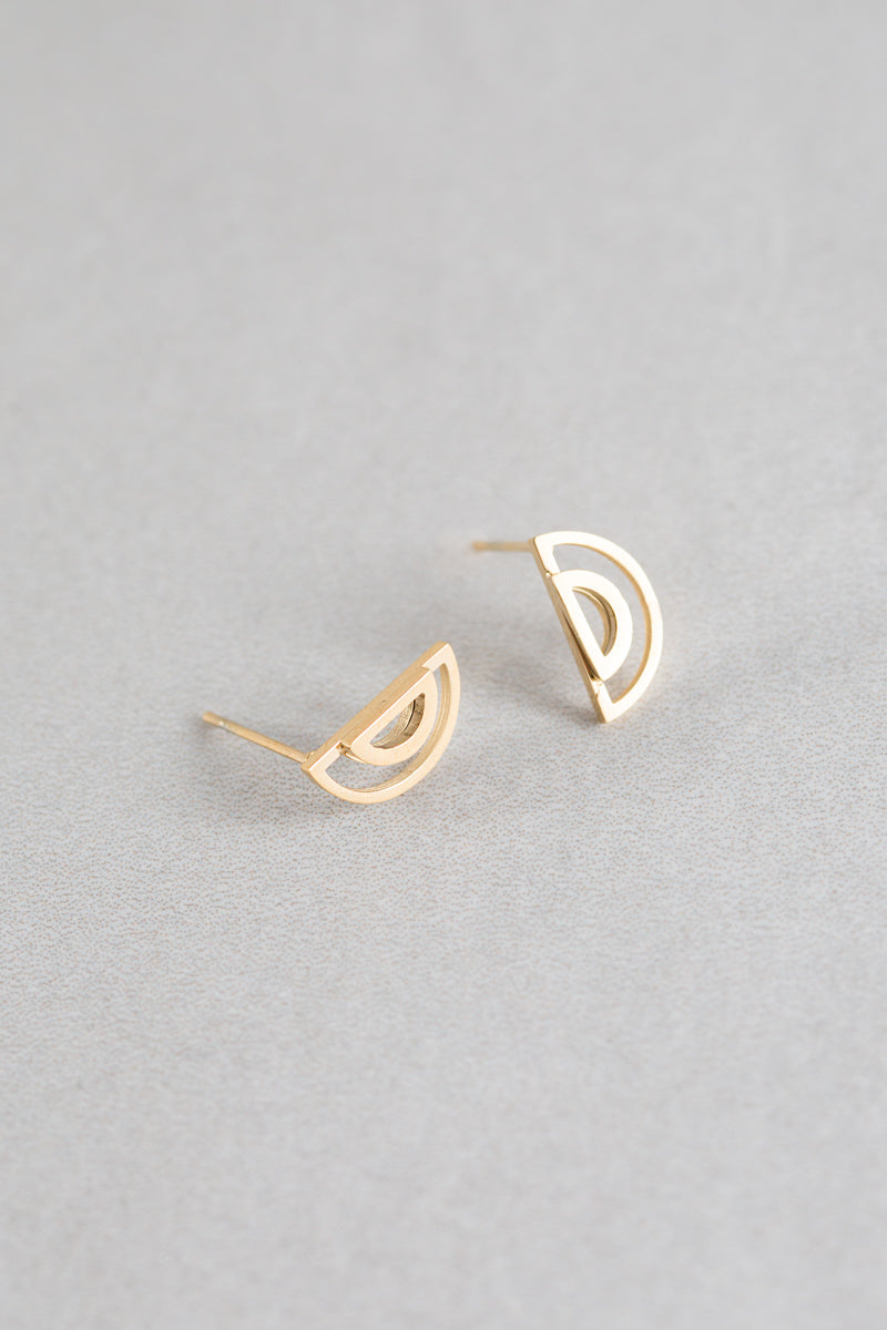Echo Beam Semi-Circle Earrings | Gold (14K)