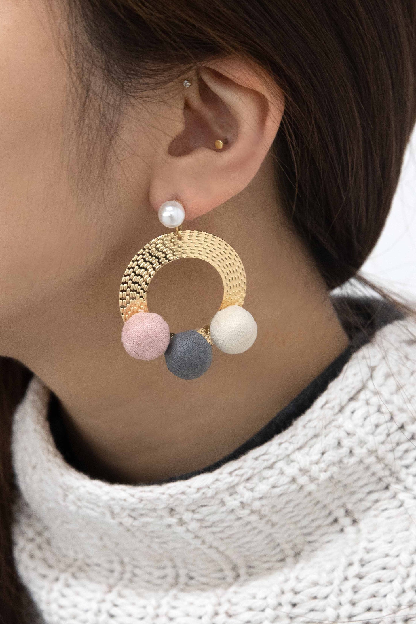 Tilo Dangle Earrings | Pink