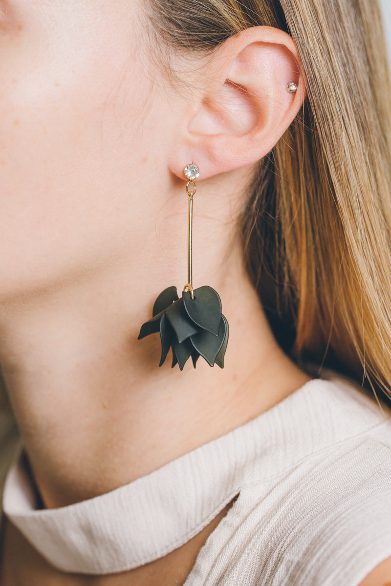 Lily of the Incas Drop Earrings | Dark Green