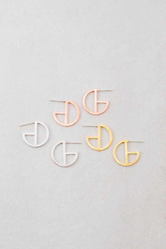 Clear Signs Wind Up Earrings