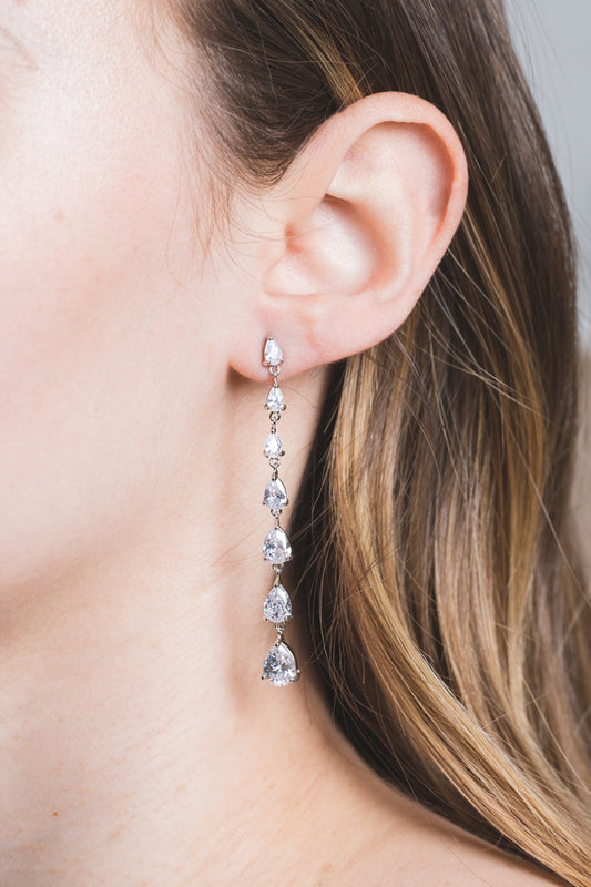 Droplet Wonder Dangle Earrings | Silver