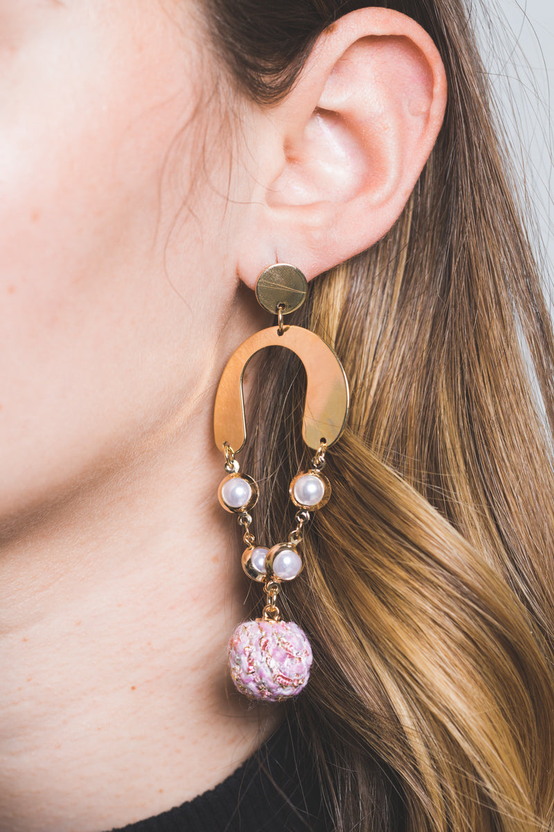 Won Over Twill Earrings | Pink