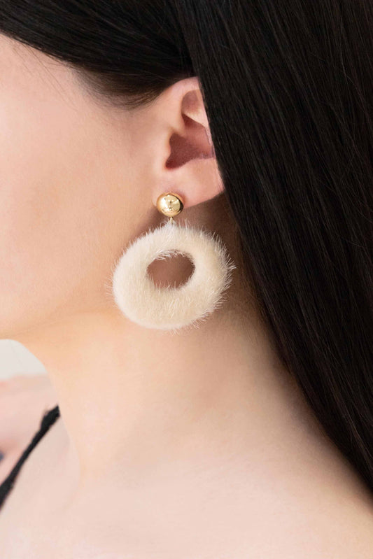 Fuzzy Mod Circle Earrings | Cream (14K)