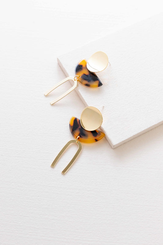 Modern Marble Arch Earrings | Tortoise (14K)