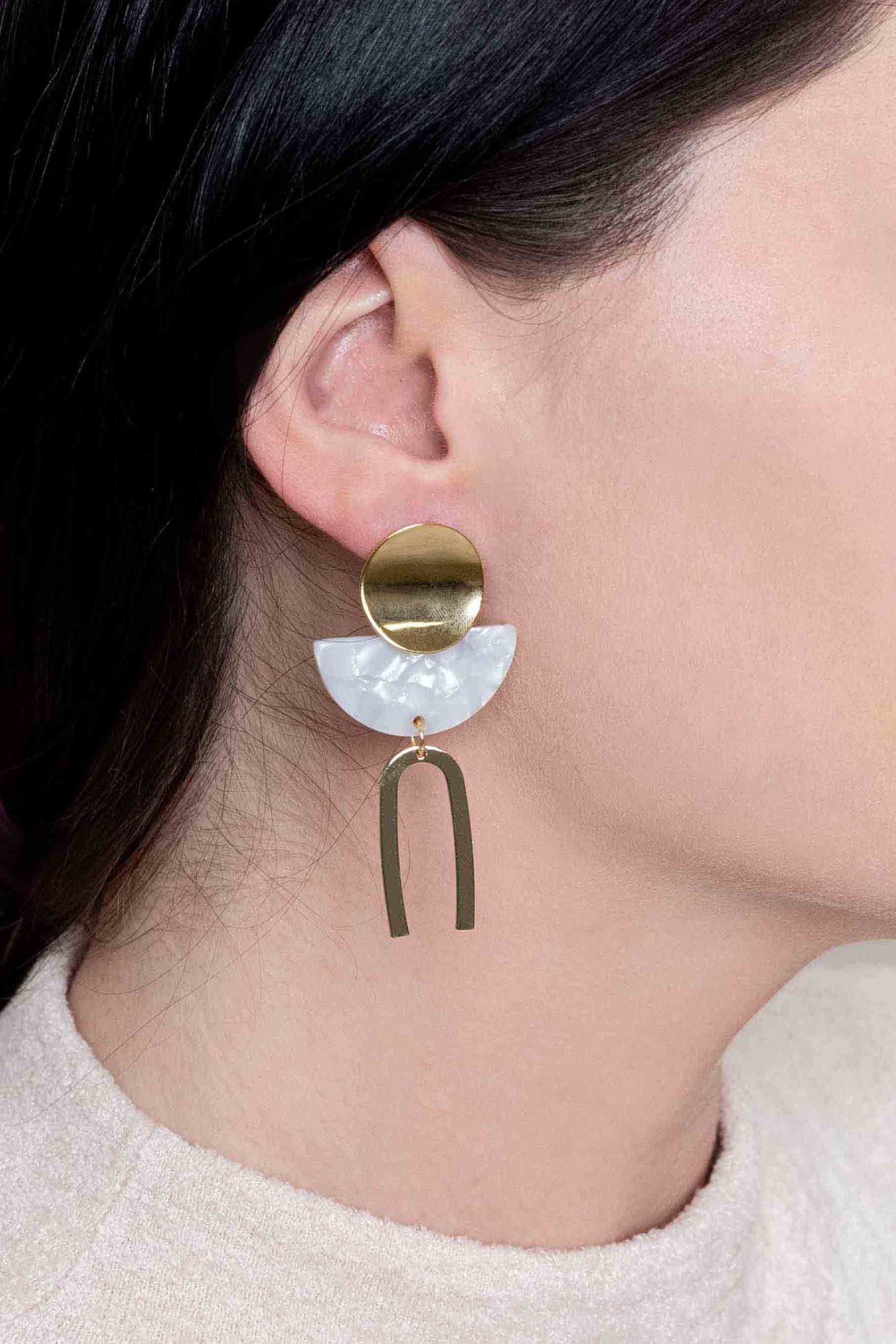 Modern Marble Arch Earrings | White (14K)