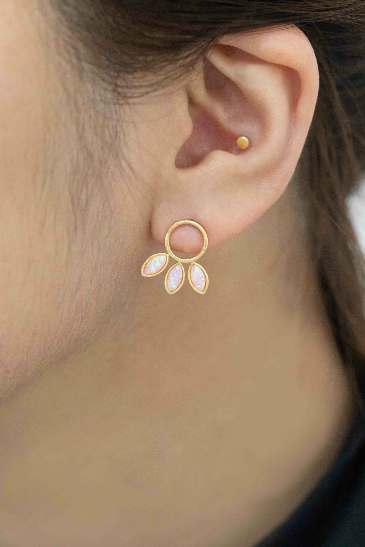 Pixum Tail Stone Earrings | Pink
