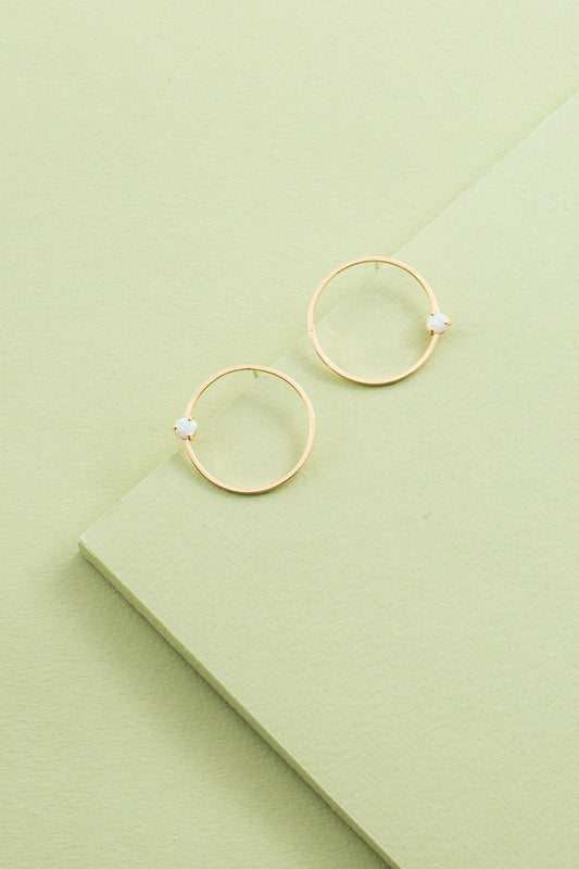 Pixum Orbit Stone Earrings | White
