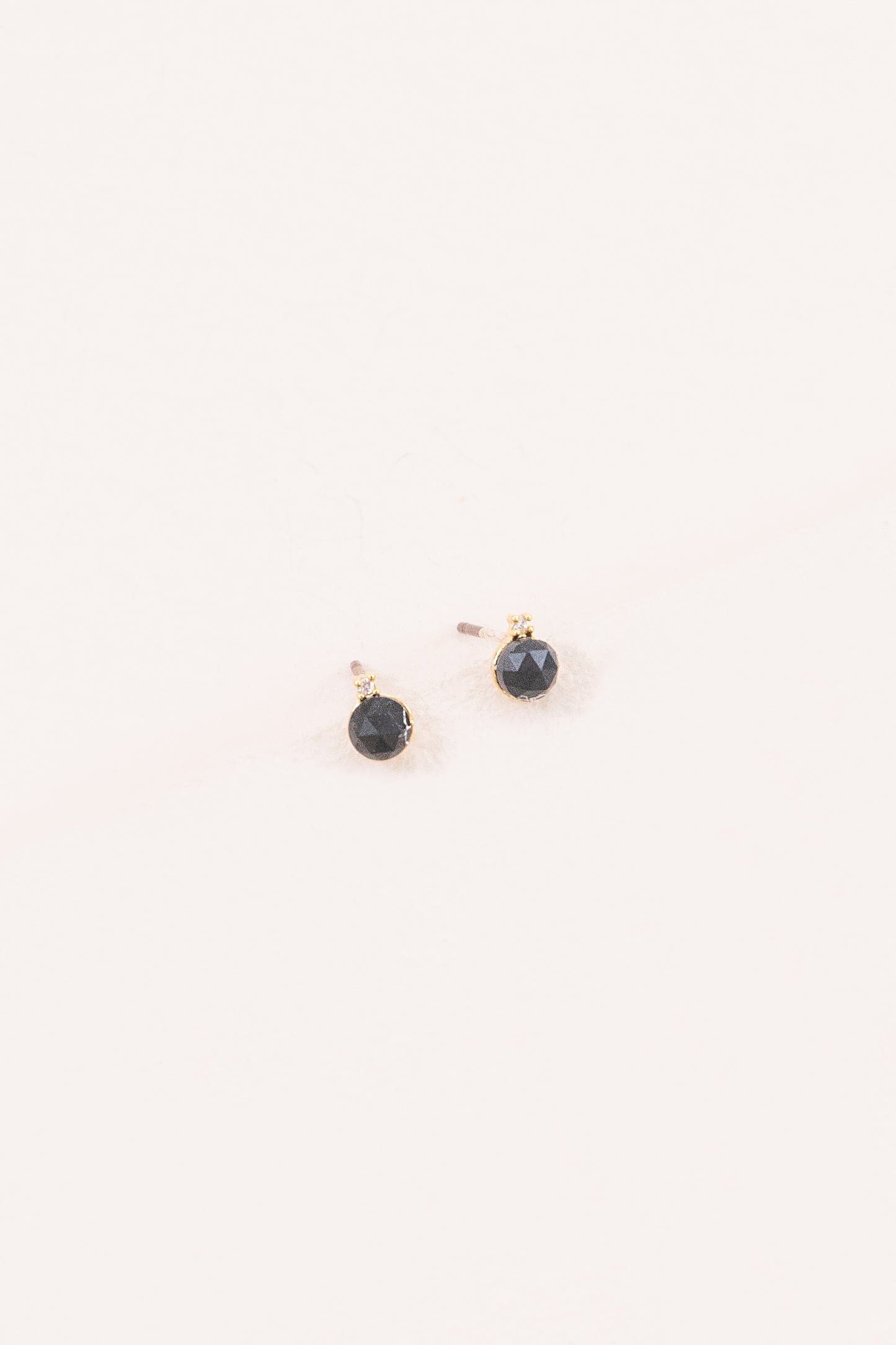 Perfect Duo Stone Earrings | Black