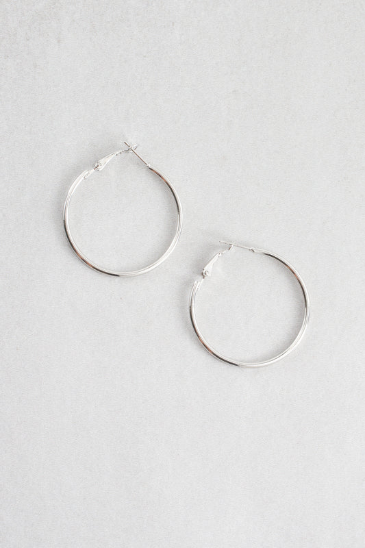 The Classic Hoop Earrings | Medium
