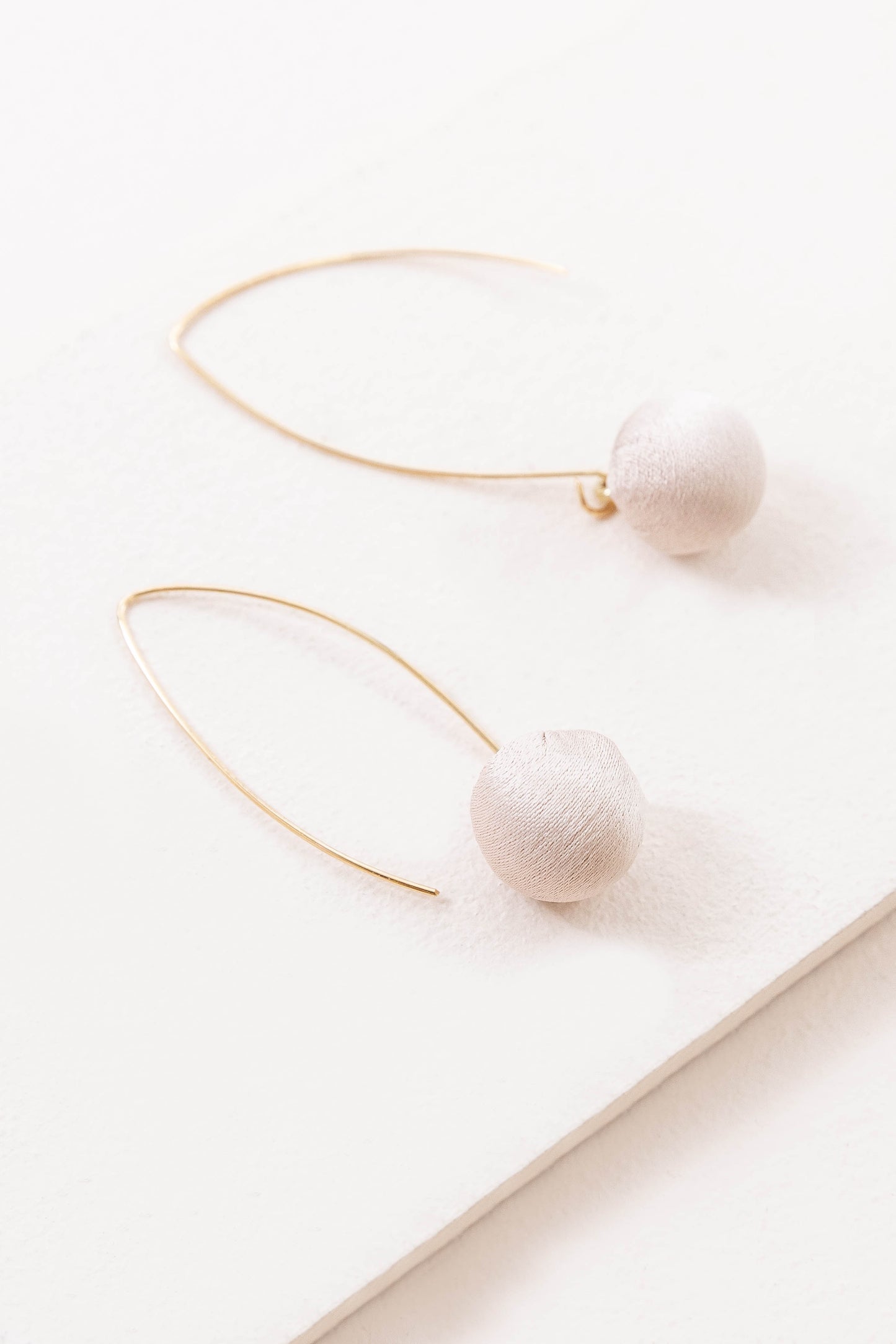 Makena Threader Earrings | Tan
