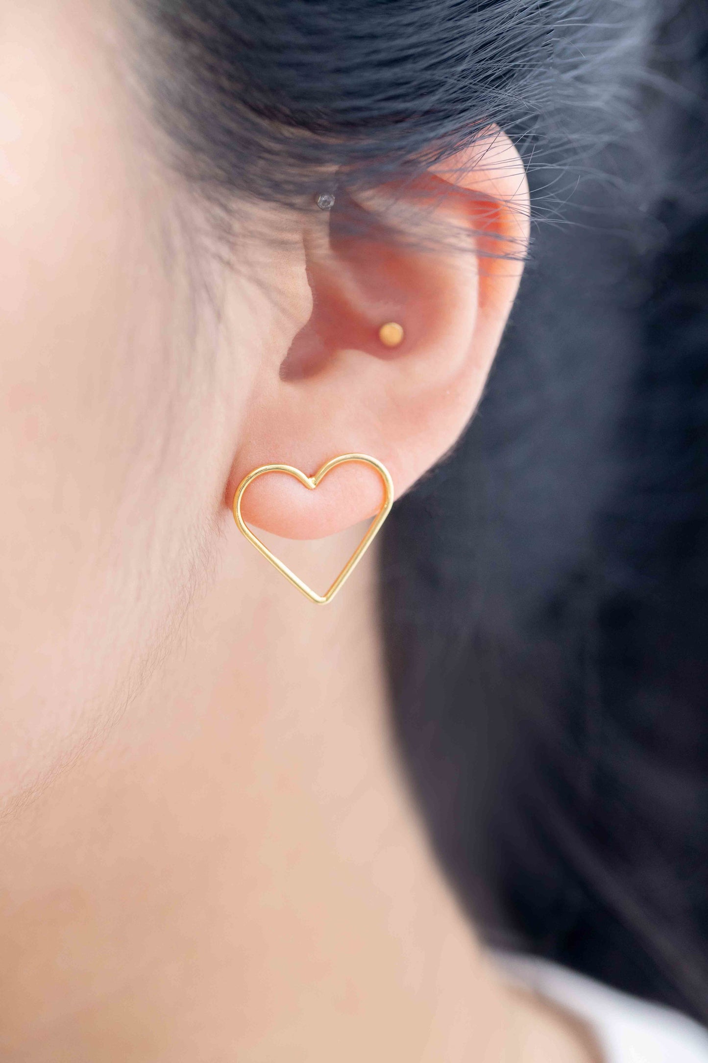 Hearts Content Stud Earrings (14K)