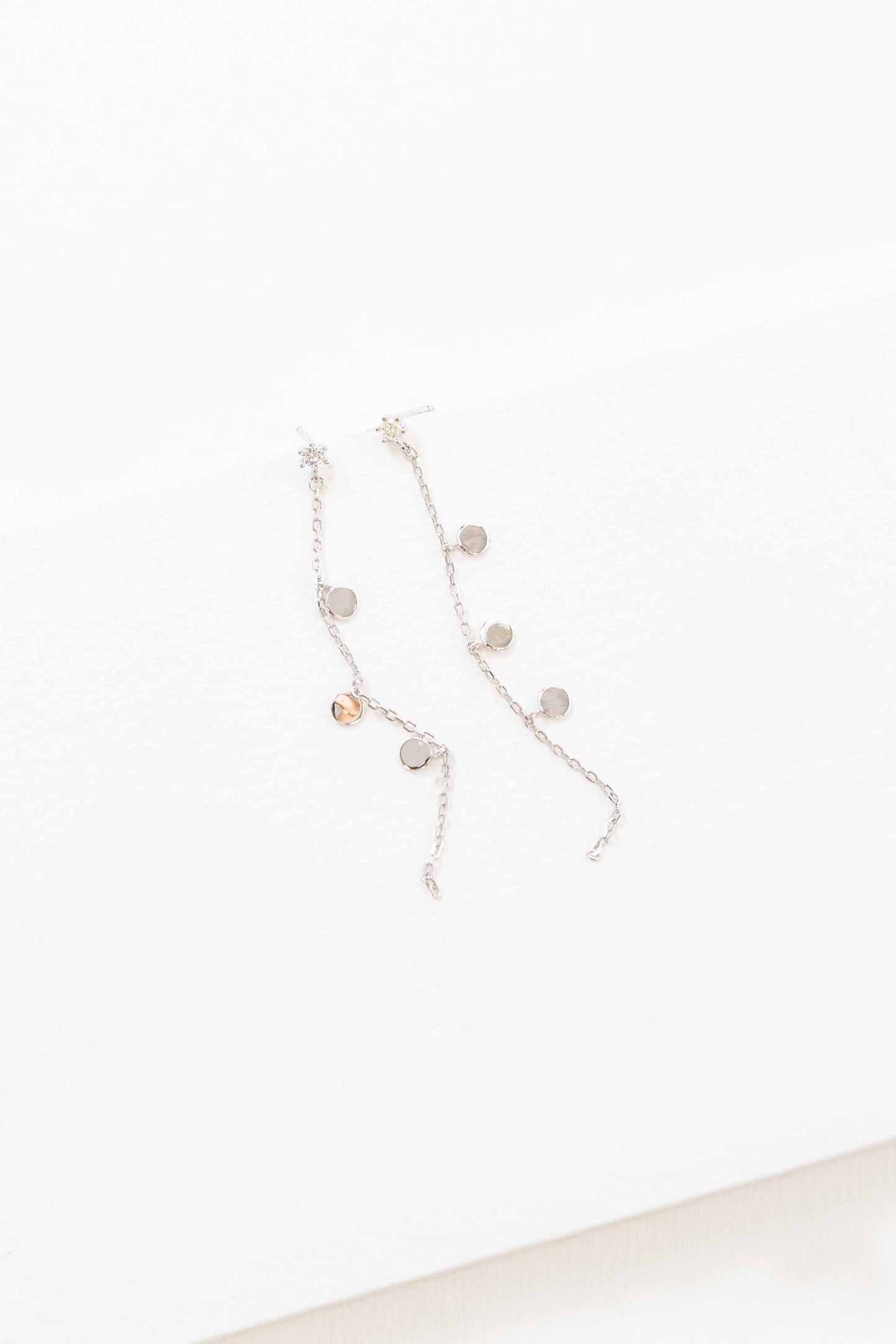 Mini Dot Dangle Earrings | Silver (sterl.)