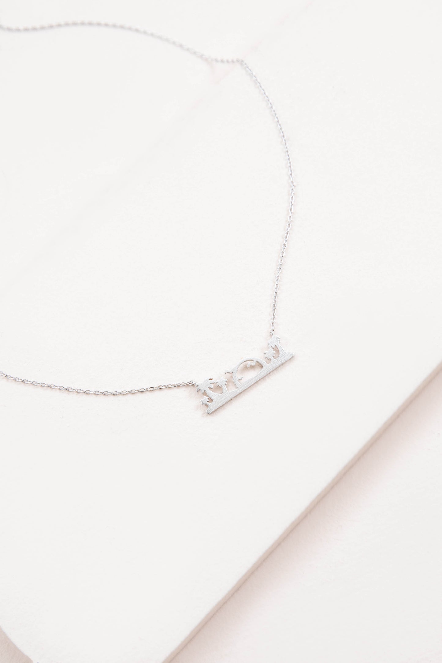 Sunset Beach Necklace | Silver
