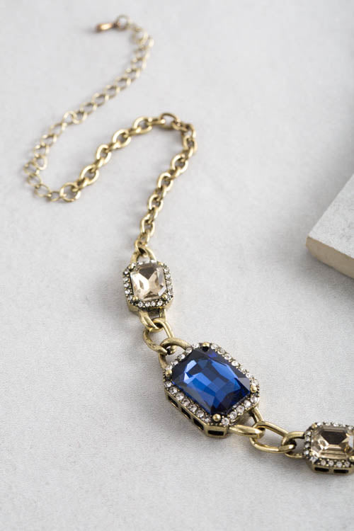 Bleu Collar