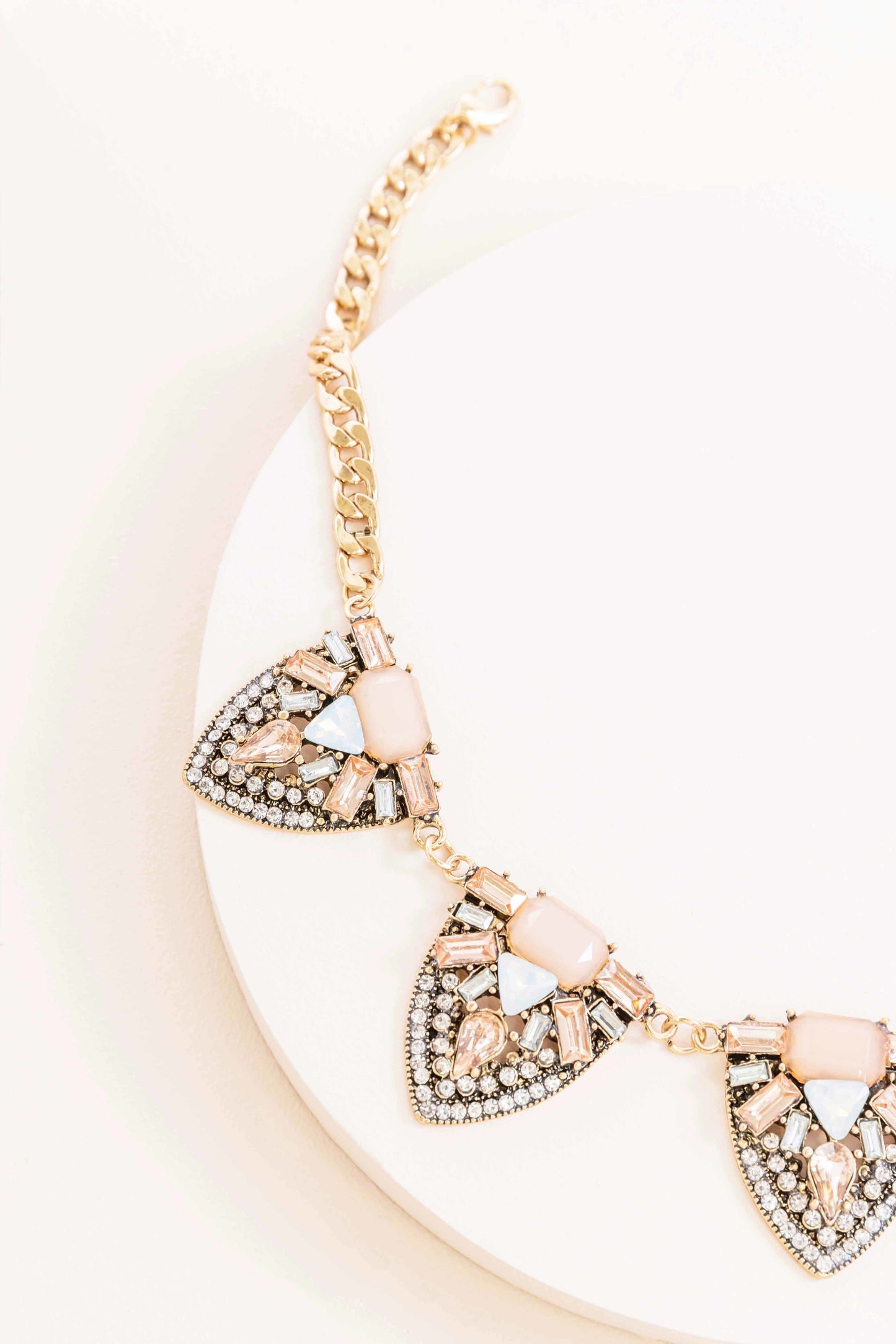 Romance Aglow Necklace | Pink