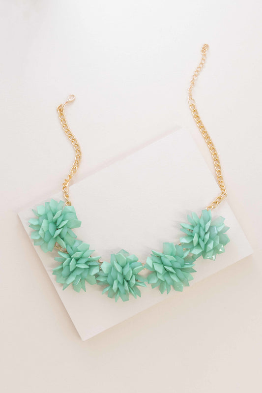 Sophisticated Shard Necklace | Sea Green