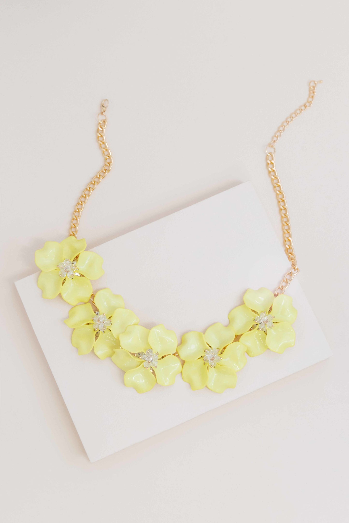 Fresh Flowers Necklace | Bright Yellow
