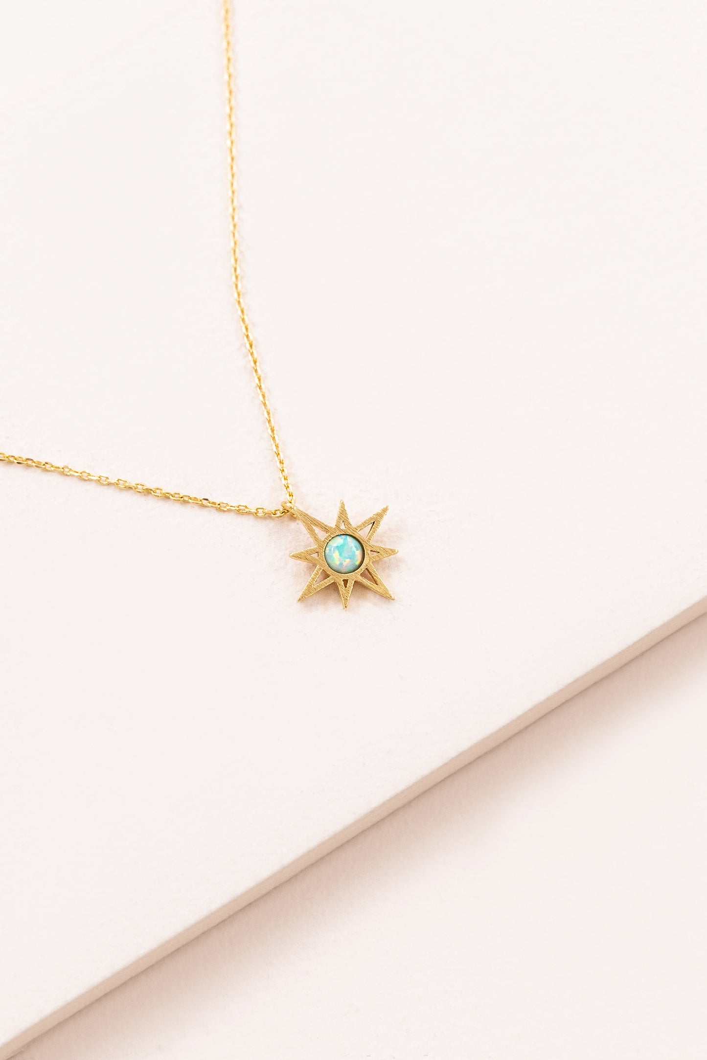 Pixum Sun Stone Necklace
