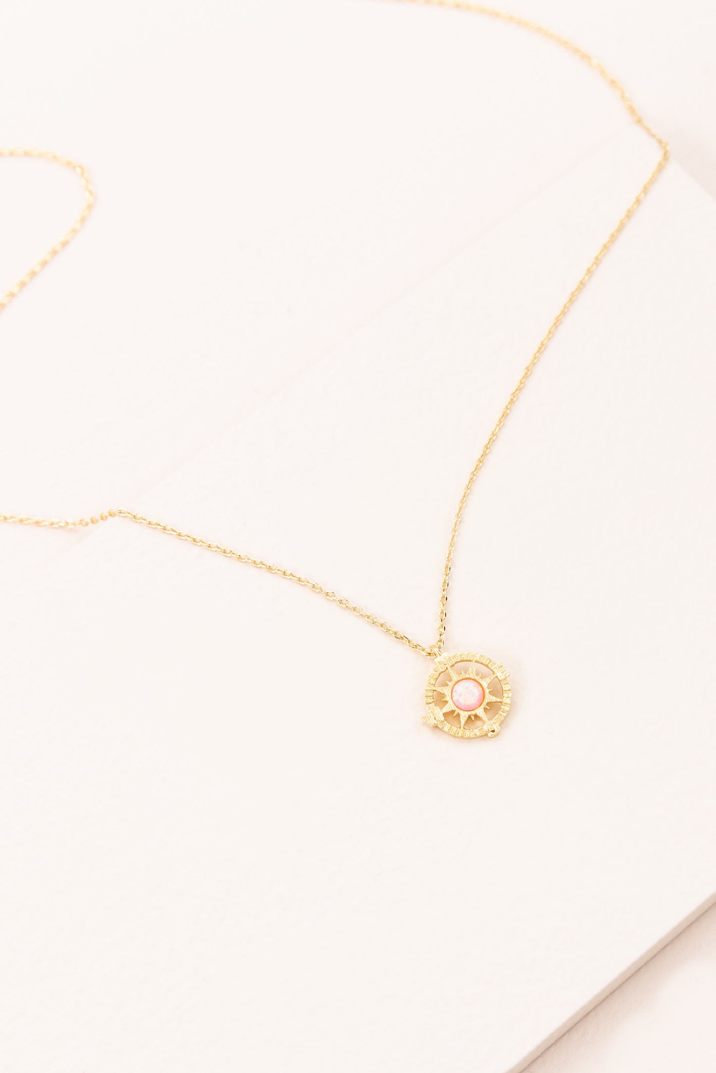 Pixum Compass Stone Necklace