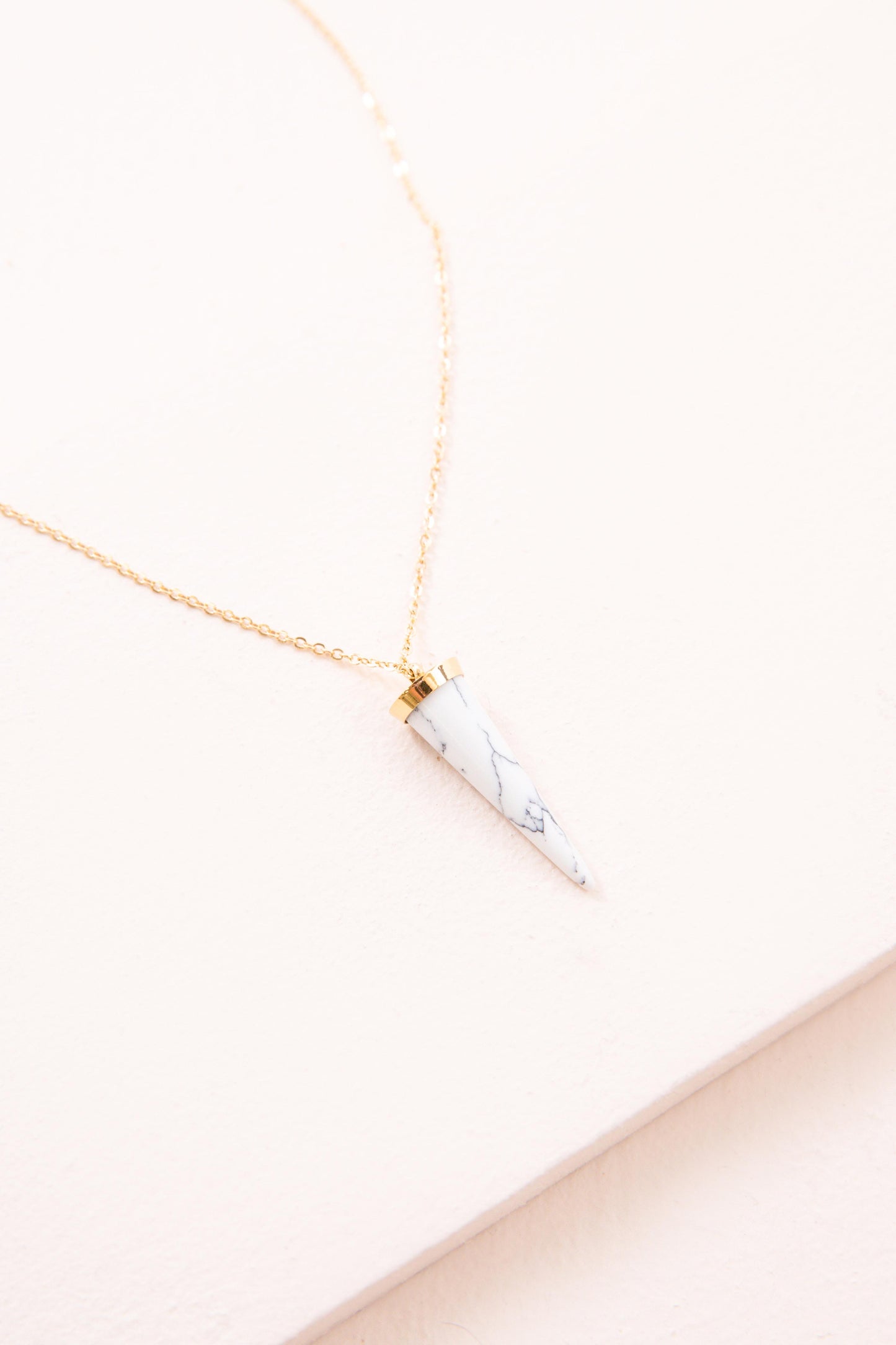 Spike Out Stone Necklace | White Gold (14K)