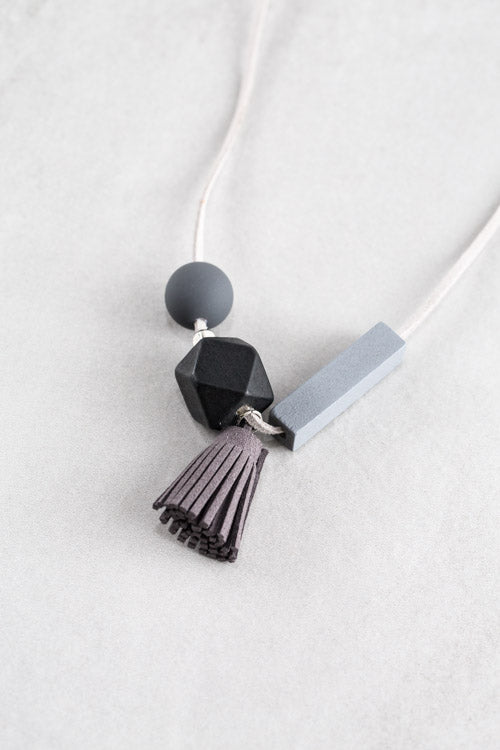 Nala Tassel Necklace | Gray