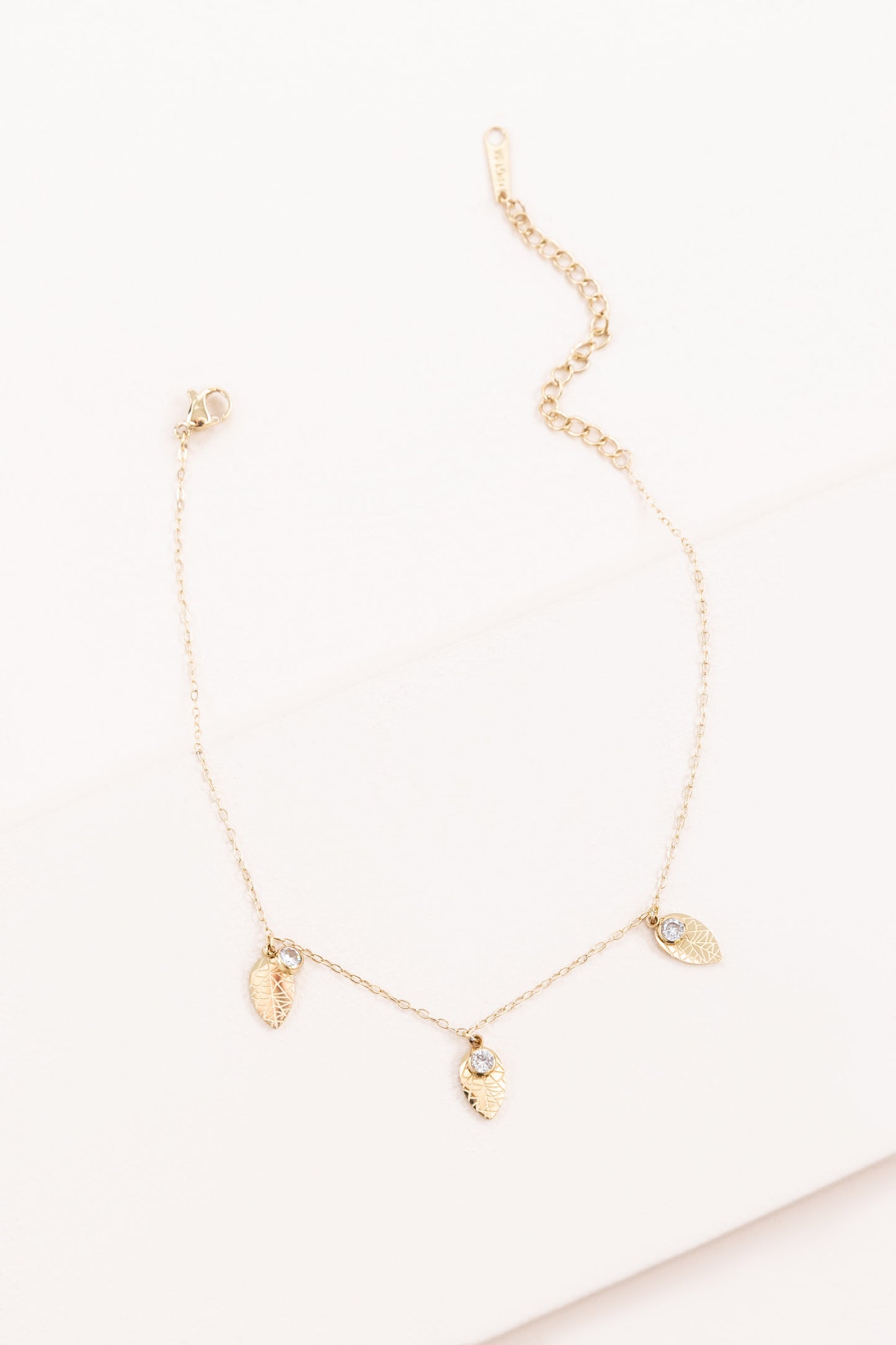 Leaf and Rhinestone Chain Anklet