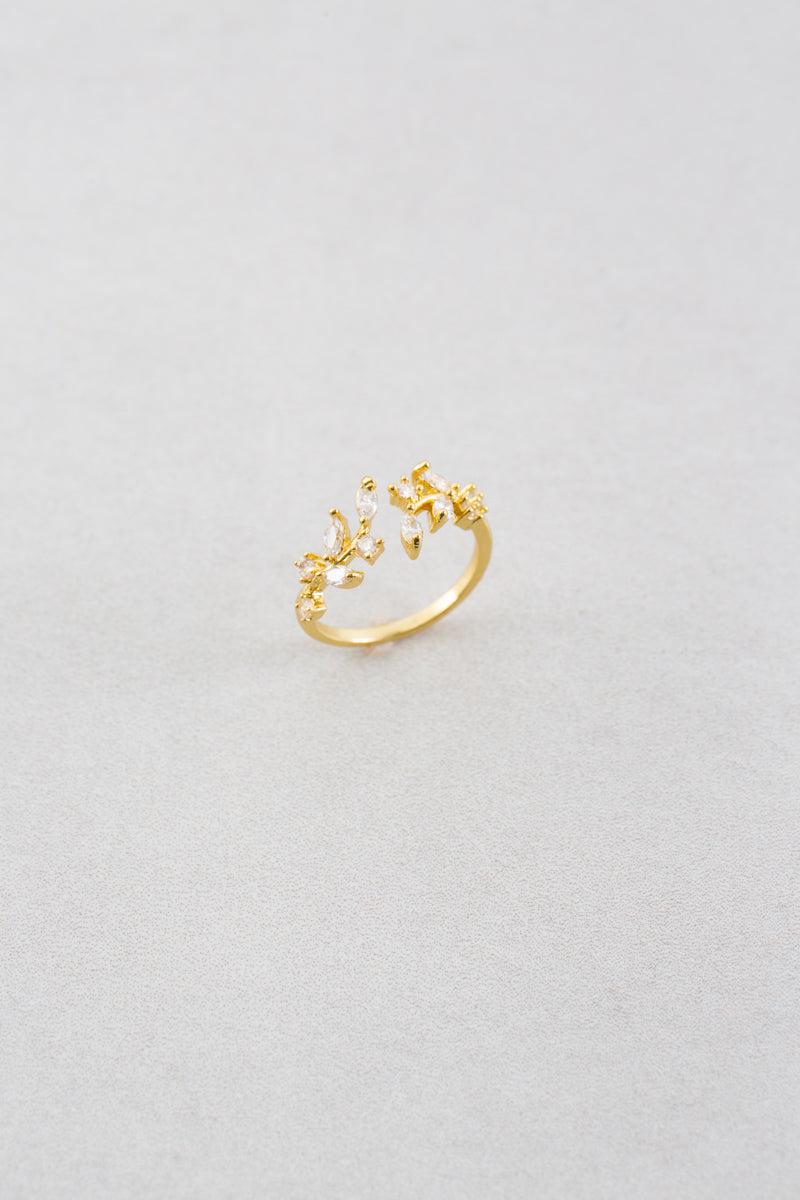 Lily of Vines Ring (14K)