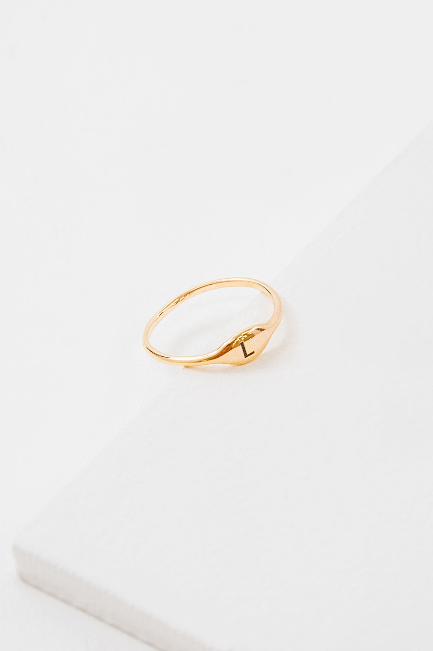 Initial Ring | Size 8