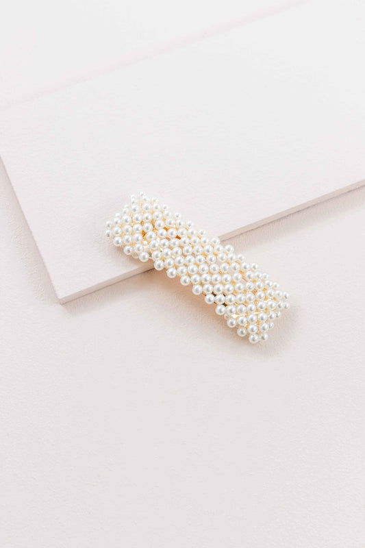 Polished Pearls Hair Clip