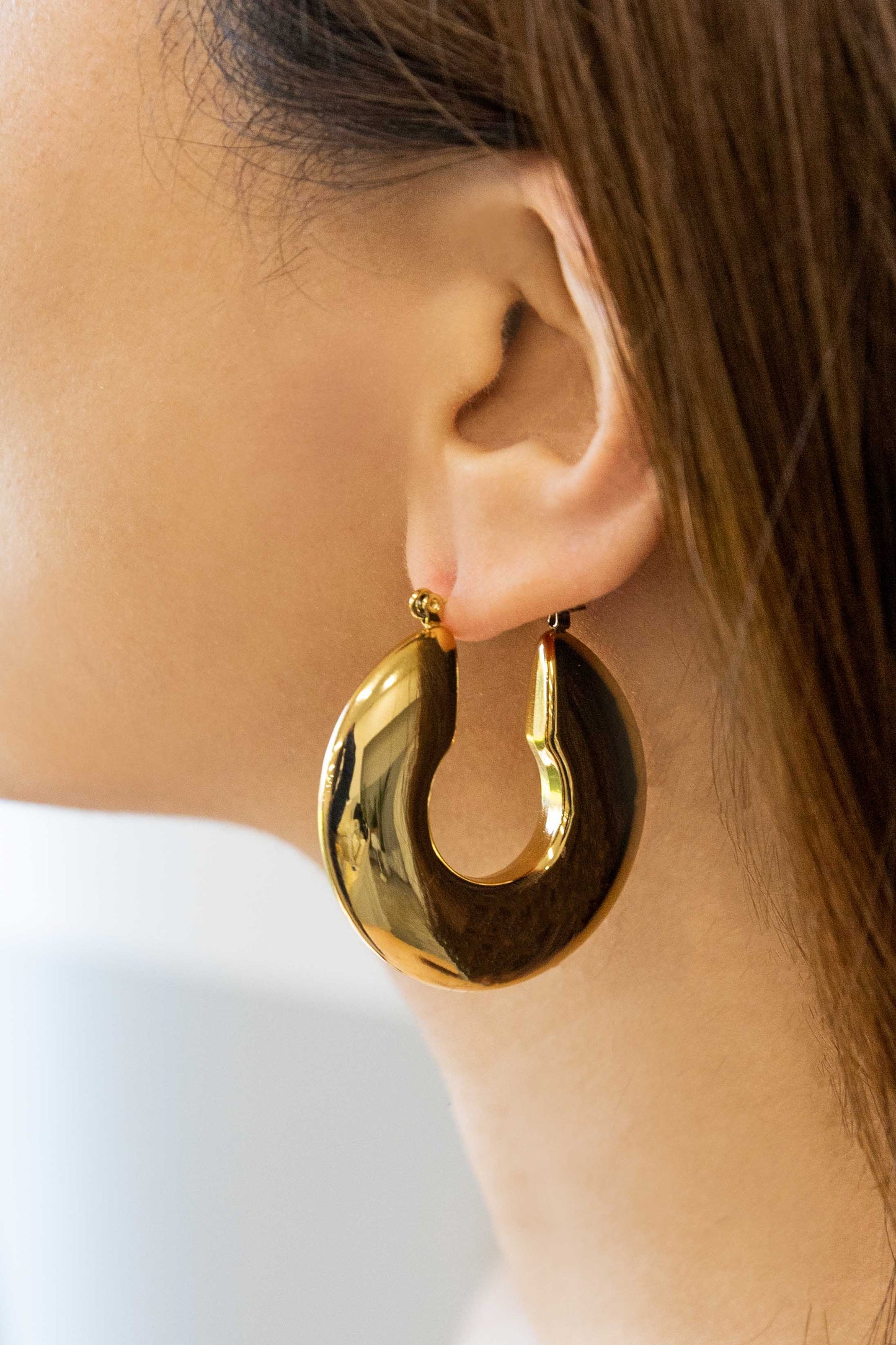 Disk Hoop Earrings | Gold
