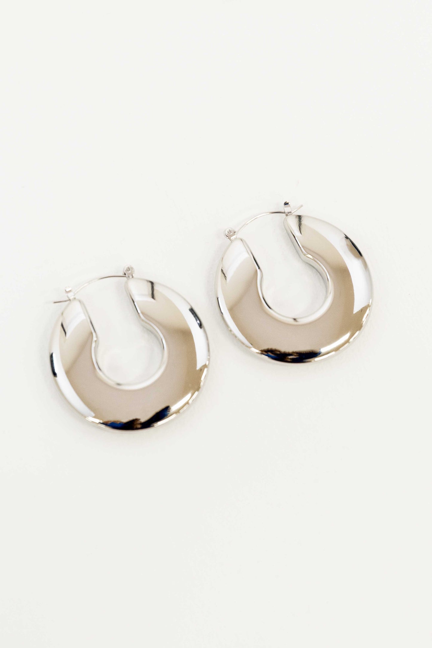 Disk Hoop Earrings | Silver