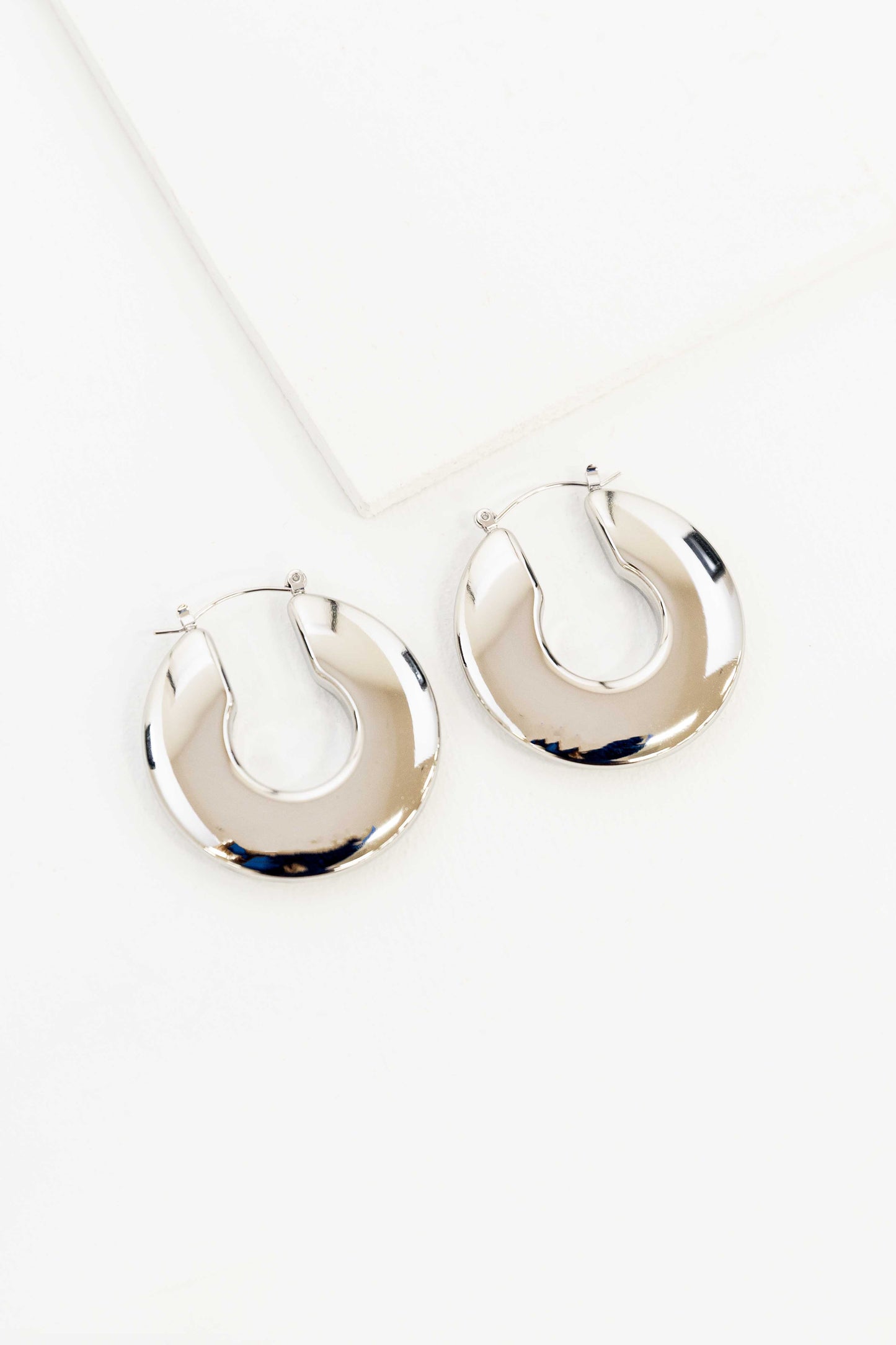 Disk Hoop Earrings | Silver